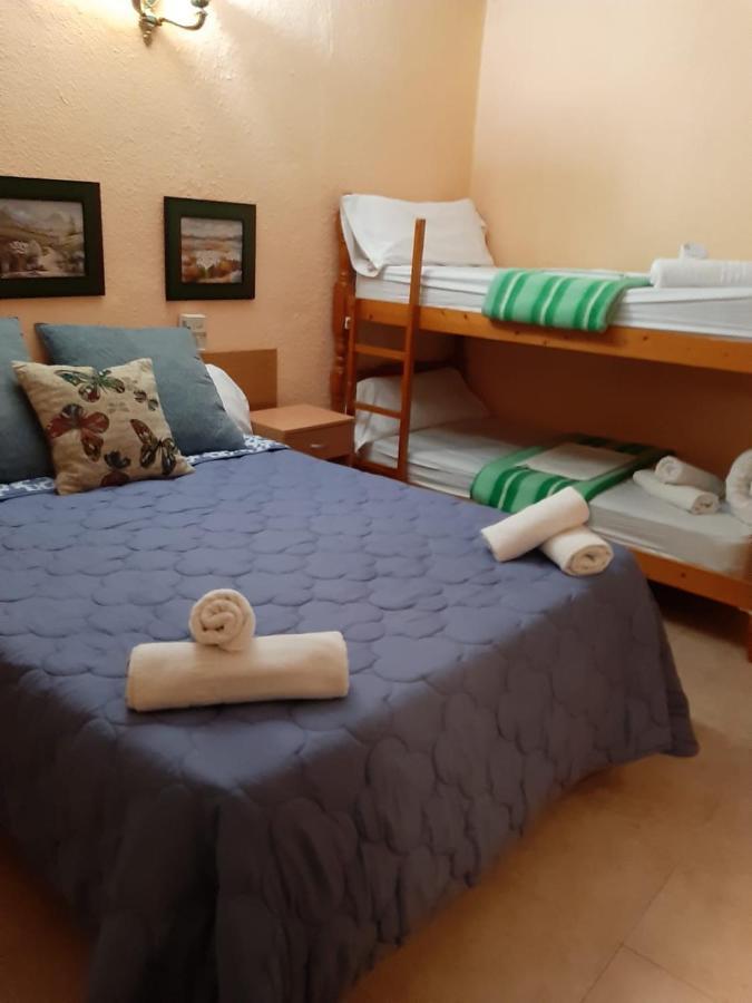 Hostal El Patio Alhaurín de la Torre Exterior foto