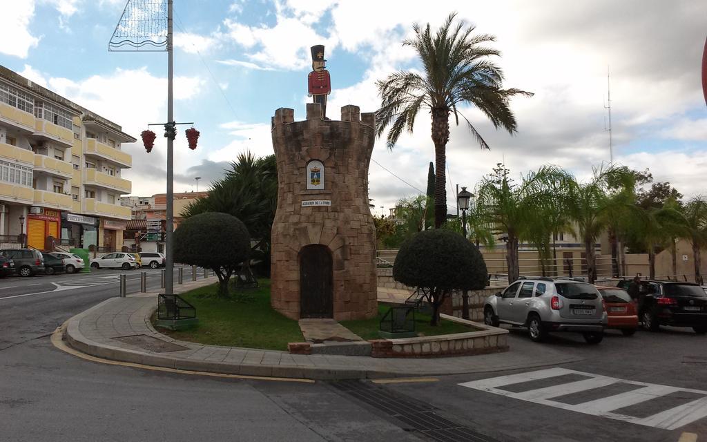 Hostal El Patio Alhaurín de la Torre Exterior foto
