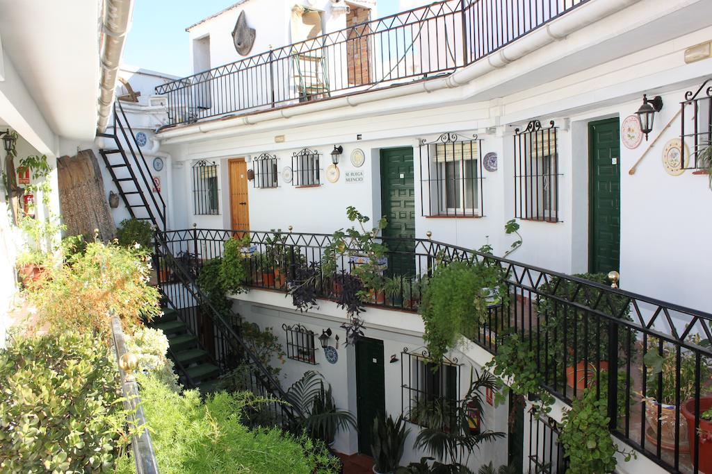Hostal El Patio Alhaurín de la Torre Exterior foto